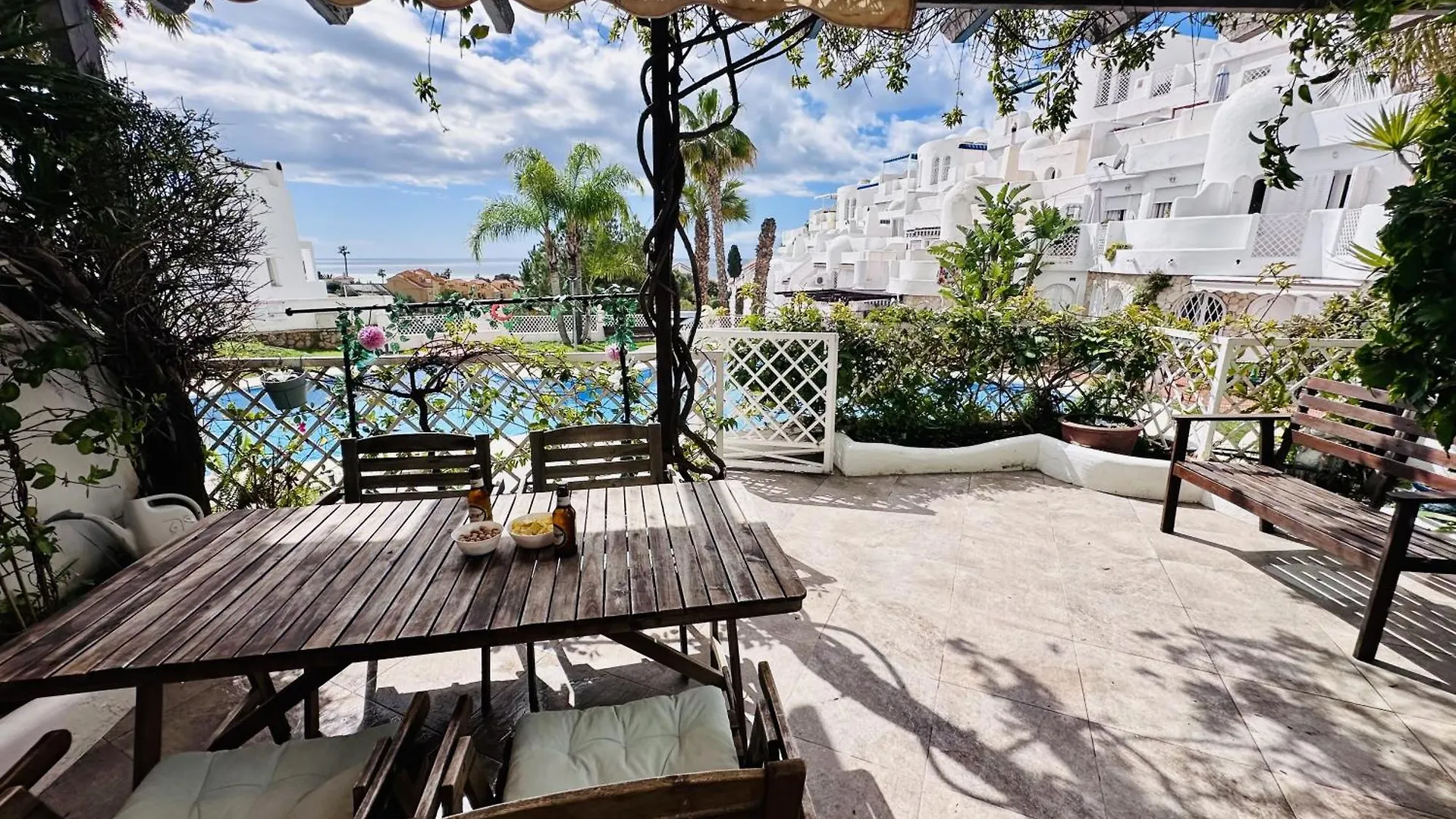 Feriehus Casaflex, Chalet En Benajarafe Con Piscina Privada