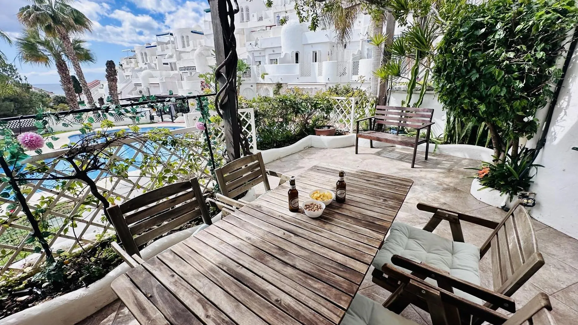 Casaflex, Chalet En Benajarafe Con Piscina Privada 0*,