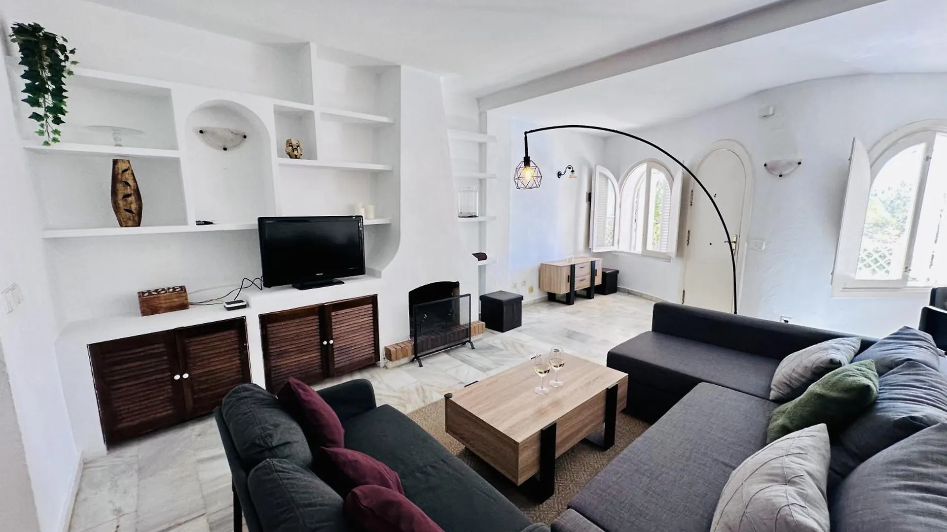 Casaflex, Chalet En Benajarafe Con Piscina Privada
